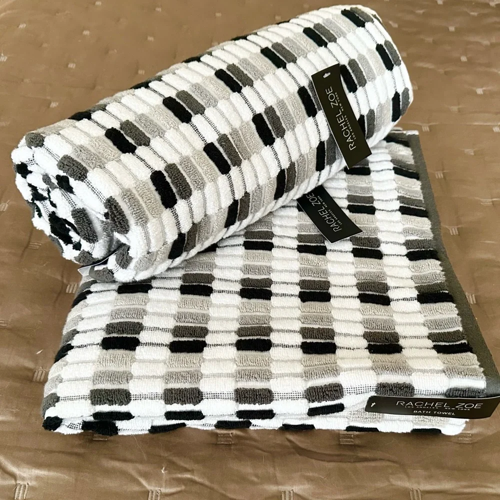 Rachel Zoe Cotton Bath Towels Set of 2 Black and White NEW